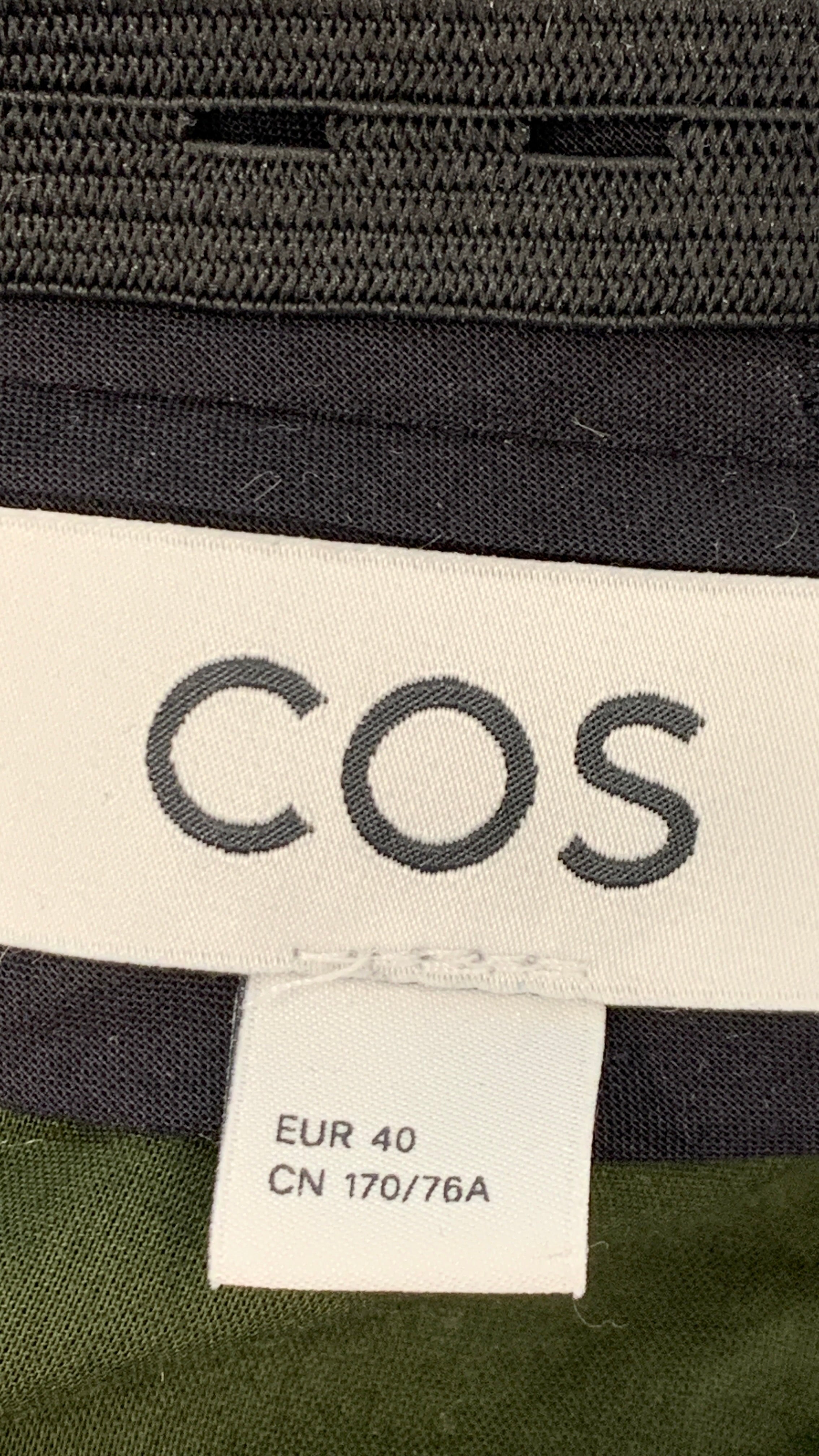 Cos Bukser